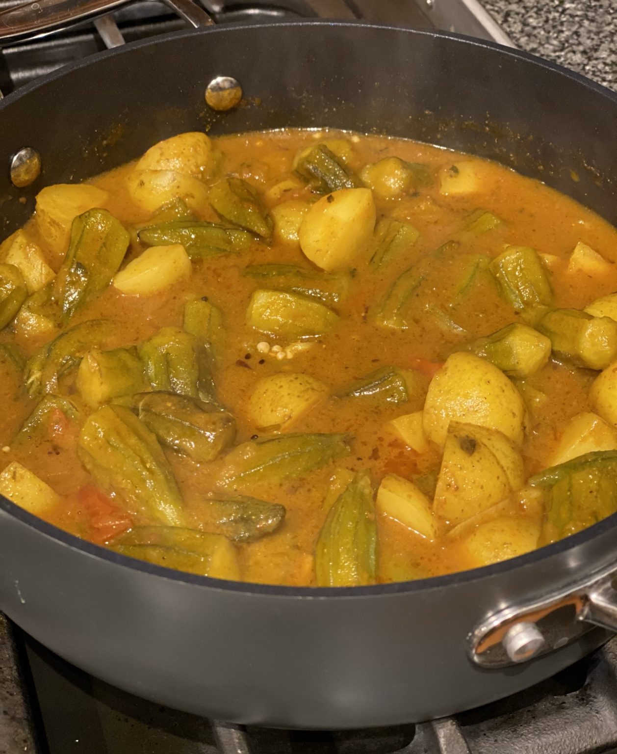 Aloo Bhindi Masala (Potato and Okra Curry) Indian Cookery Classes