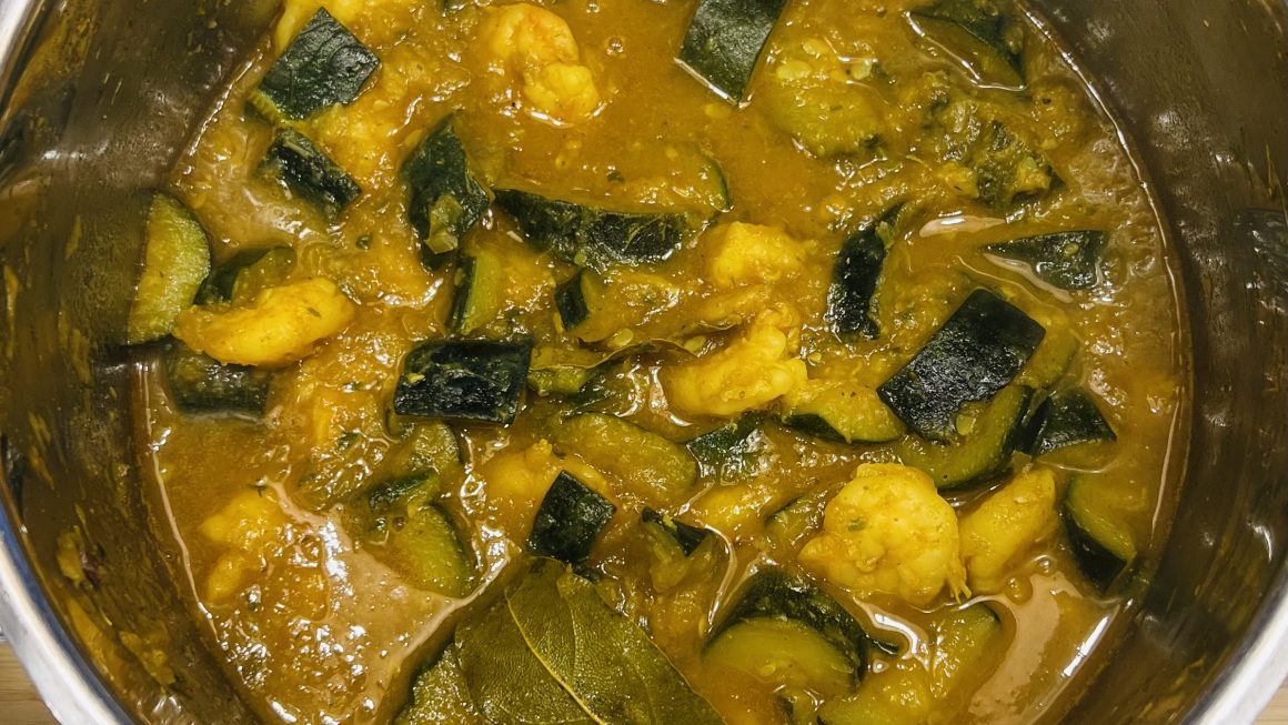 My Dad’s Prawn & Courgette Curry